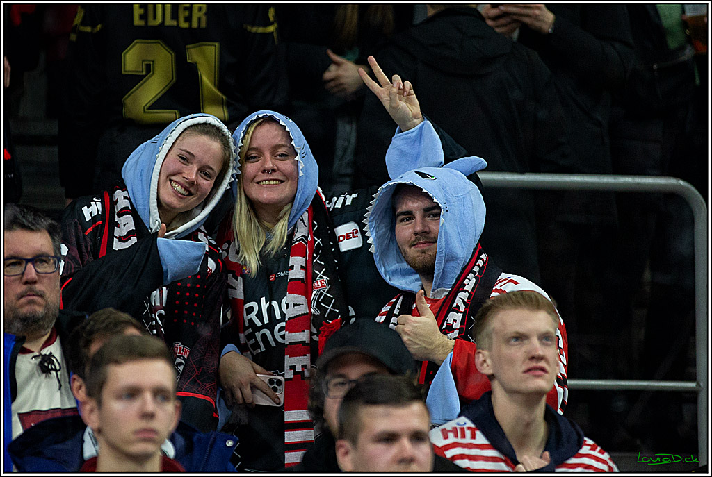 PENNY DEL; Koelner Haie- Schwenninger Wild Wings; Koeln, 18.01.2023